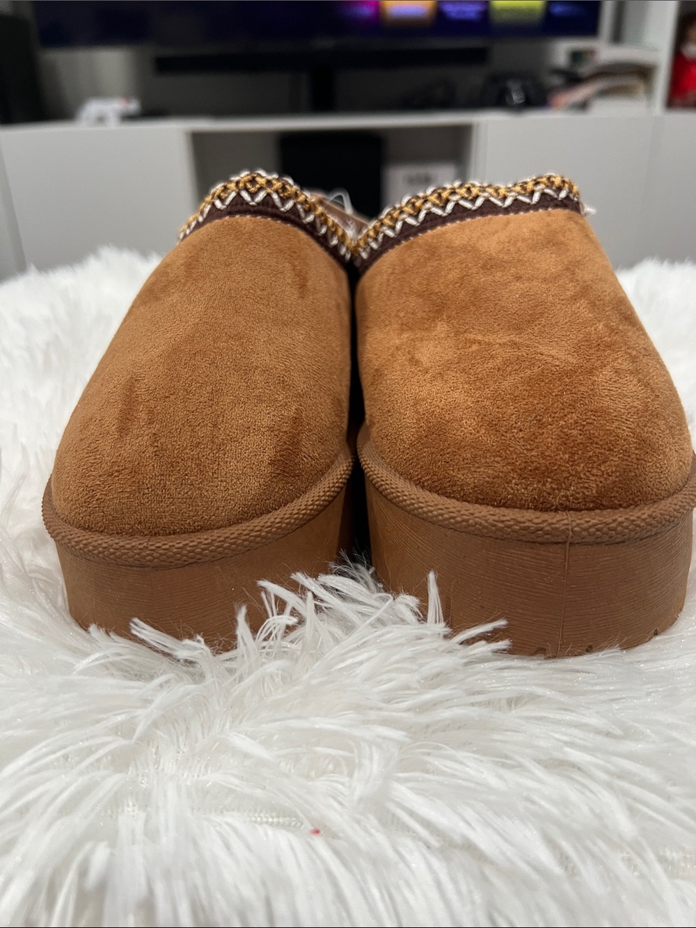Women’s Cozy Suede Mule Slippers - Brown